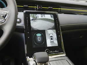 2023PLUS 330TGI ԄI п؅^(q)