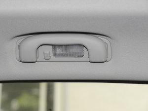 2023PLUS 330TGI ԄI п؅^