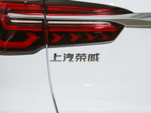 2023PLUS 330TGI ԄIǻݰ ^