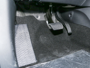 2023PLUS 330TGI ԄIǻݰ п؅^