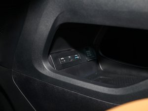 2023ȫ eRX5 s  п؅^