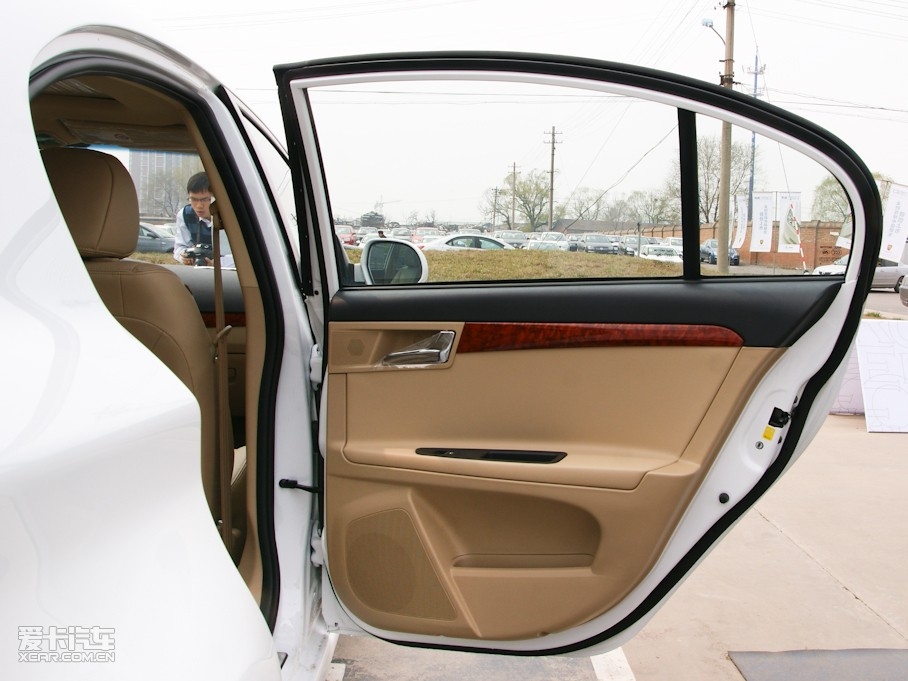 2010��s��350 C 1.5L �Ԅ�Ӎ�ݰ�