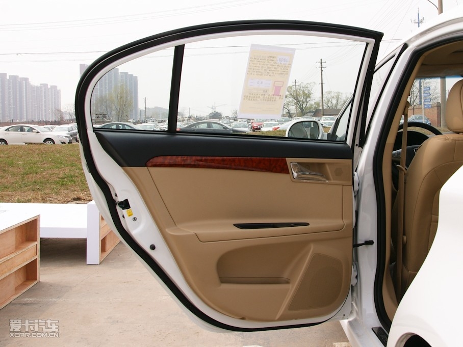 2010��s��350 C 1.5L �Ԅ�Ӎ�ݰ�