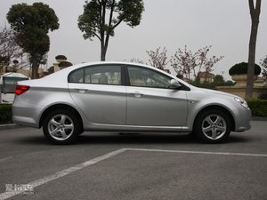 2010款C 1.5L 手动讯智版 整体外观