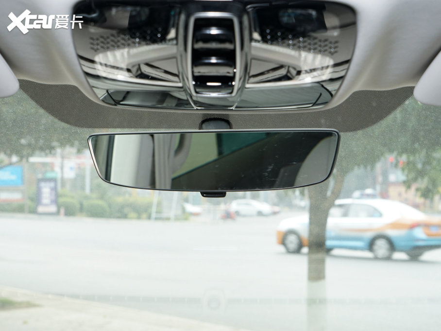 2023siMAX8 400TGI Խ