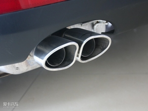 2010款1.8L 手动贺岁超值版 排气管