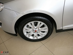 2010款1.8L 启臻版 细节外观