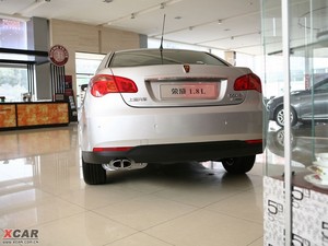 2010款1.8L 启臻版 整体外观