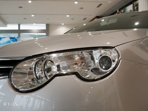 2010款1.8L 自动版 细节外观