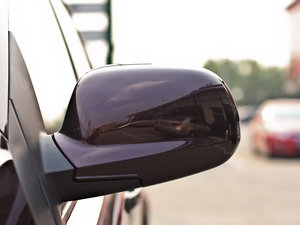 2011款1.8T 自动四驱豪域版 后视镜