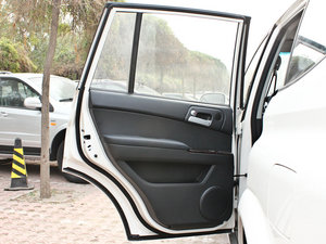 2011款1.8T 自动两驱胜域版 左后车门