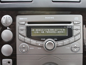 2011款1.8T 自动两驱胜域版 音响调节