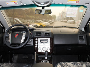 2011款1.8T 自动两驱胜域版 内饰全景