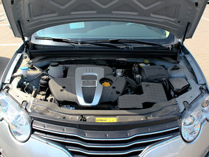 2010款1.8L 自动贺岁超值版 发动机