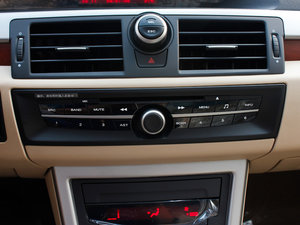 20121.8L Ԅ(dng)ǰ {(dio)(ji)