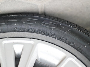 2012款S 1.8L 自动超值版 轮胎尺寸