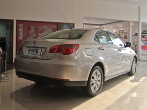 2012款S 1.8L 手动启逸版 整体外观