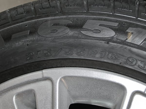 2012款S 1.8L 手动启逸版 轮胎尺寸