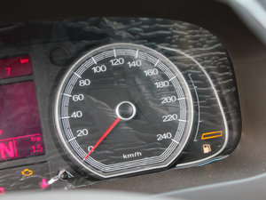 2011款1.8T 自动迅雅版 中控区