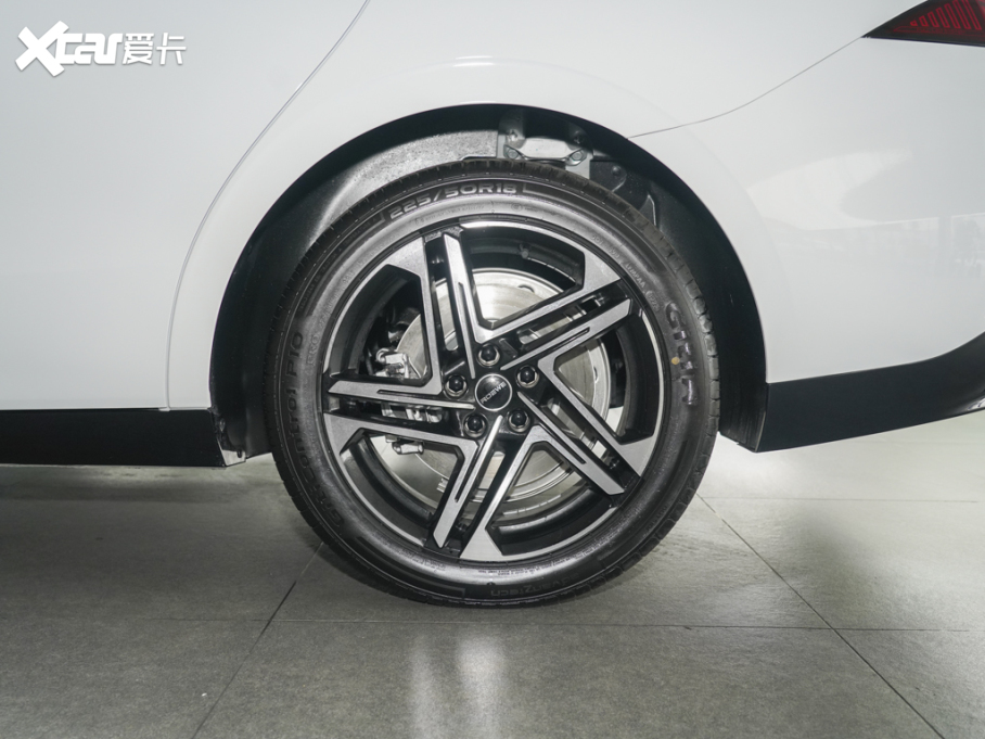 2025sD7 EV 510km (q)s