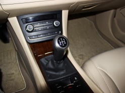 上汽榮威2013款榮威550