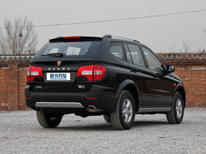 2013款1.8T 自动两驱胜域版 整体外观