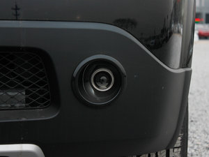 2013款1.8T 自动两驱胜域版 前雾灯