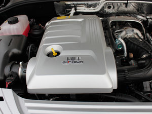 2013款1.8T 自动两驱胜域版 其它