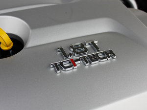 2013款1.8T 自动两驱胜域版 其它