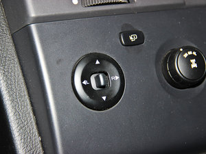 2013款1.8T 自动四驱豪域版 中控区