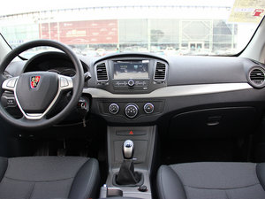 2013款C 1.5L 手动讯捷版 中控台
