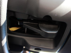 2014款1.8T 手动两驱驰域特装版 中控区