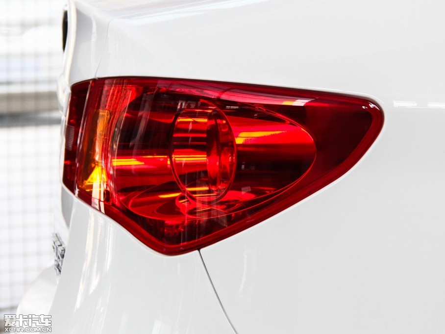 2014s350 Ŀ 1.5T Ԅ(dng)ݰ