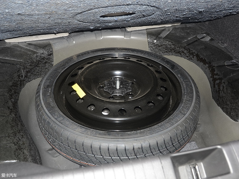 2015��s��950 1.8TGI ���Ű�