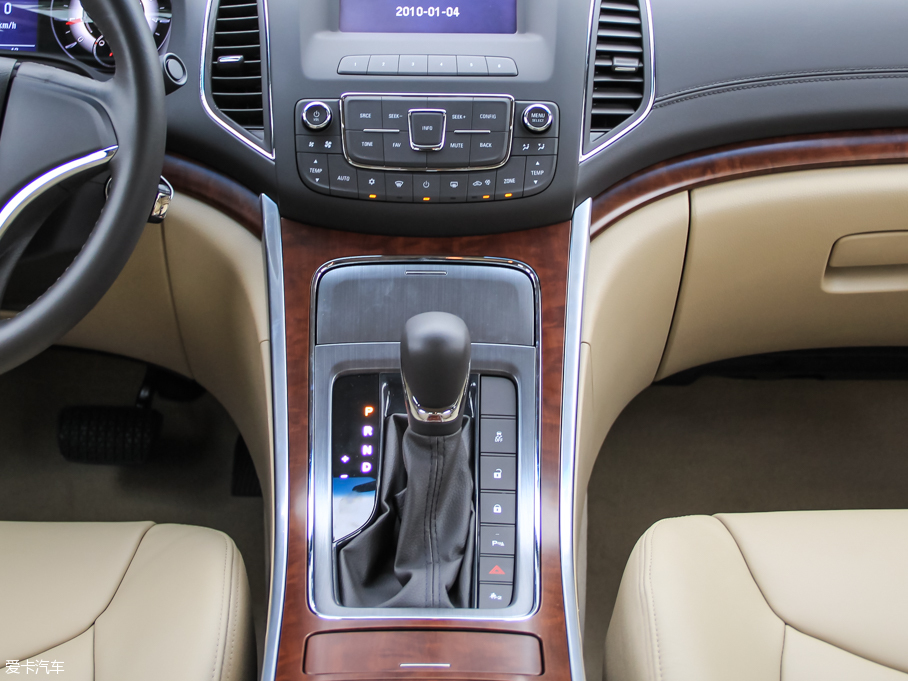 2015��s��950 1.8TGI ���Ű�