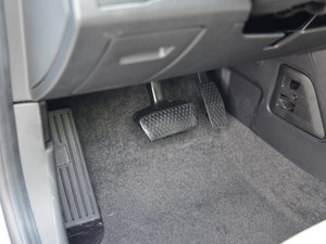 2015款1.5L 旗舰版 空间座椅