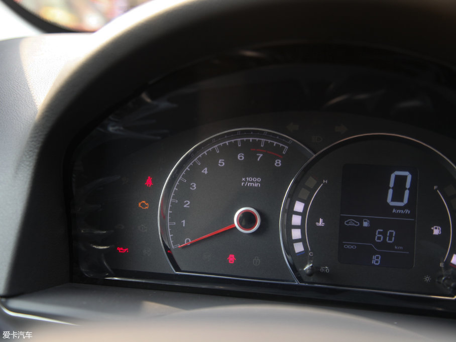 2015��s��350 1.5L �քӺ��A�촰��