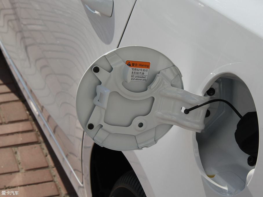 2015��s��360 1.5L �ԄӺ��A��