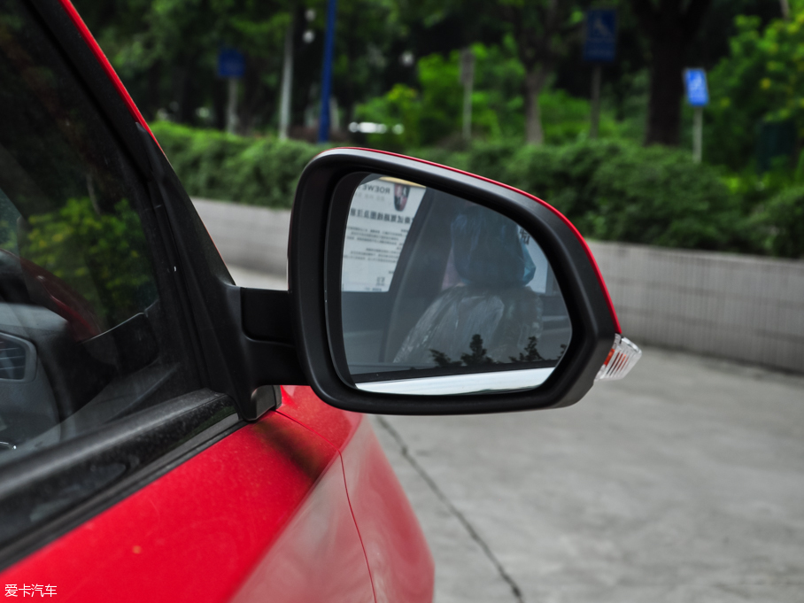 2015��s��360 1.5L �ԄӺ��A��