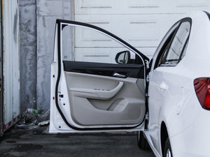 20151.5L ԄӺA {λ܇T