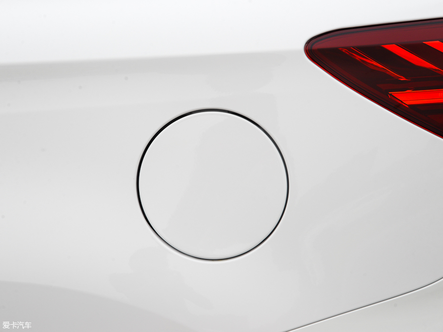 2016sRX5 20T ԄӻW