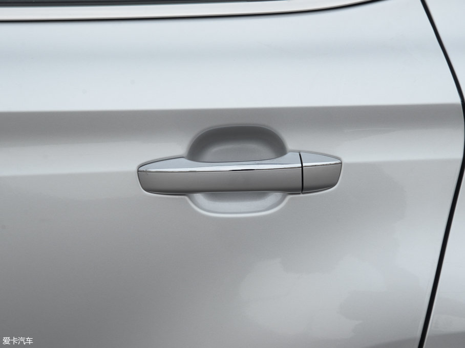 2016sRX5 30T (q)(lin)W(wng)