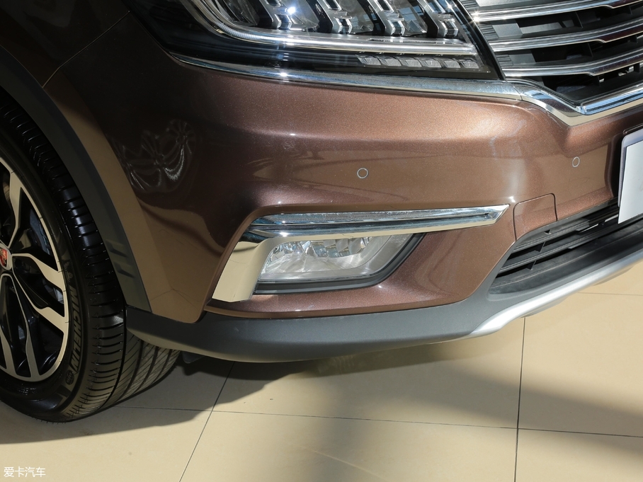 2016sRX5 30T (q)(lin)W(wng)