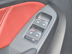 201630T 򌻥W {܇ƅ^	