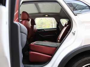 201630T (q)(lin)W(wng) ηŵ