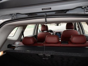 201630T (q)(lin)W(wng) g