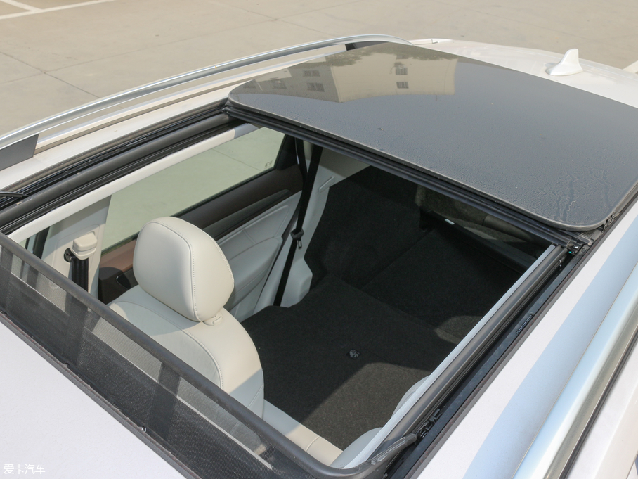 上汽榮威2017款榮威RX5新能源