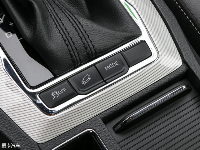 上汽榮威2017款榮威RX5新能源