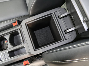 2017eRX5 50T (lin)F g