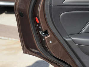 2017eRX5 50T (lin)s g